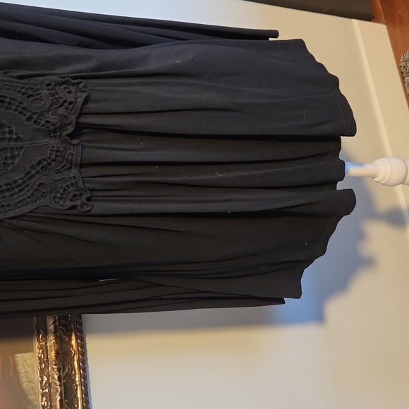 Top - Picture 3 of 7